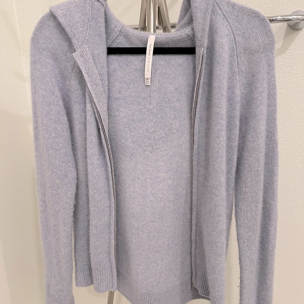 Luxe Cashmere Zip-Up Hoodie in Light Blue